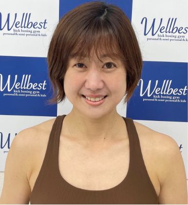 体型と、心身の健康維持に欠かせない場所とトレーナーさんたちです。